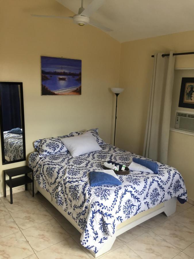 Casa Coral B&B Ла-Романа Екстер'єр фото
