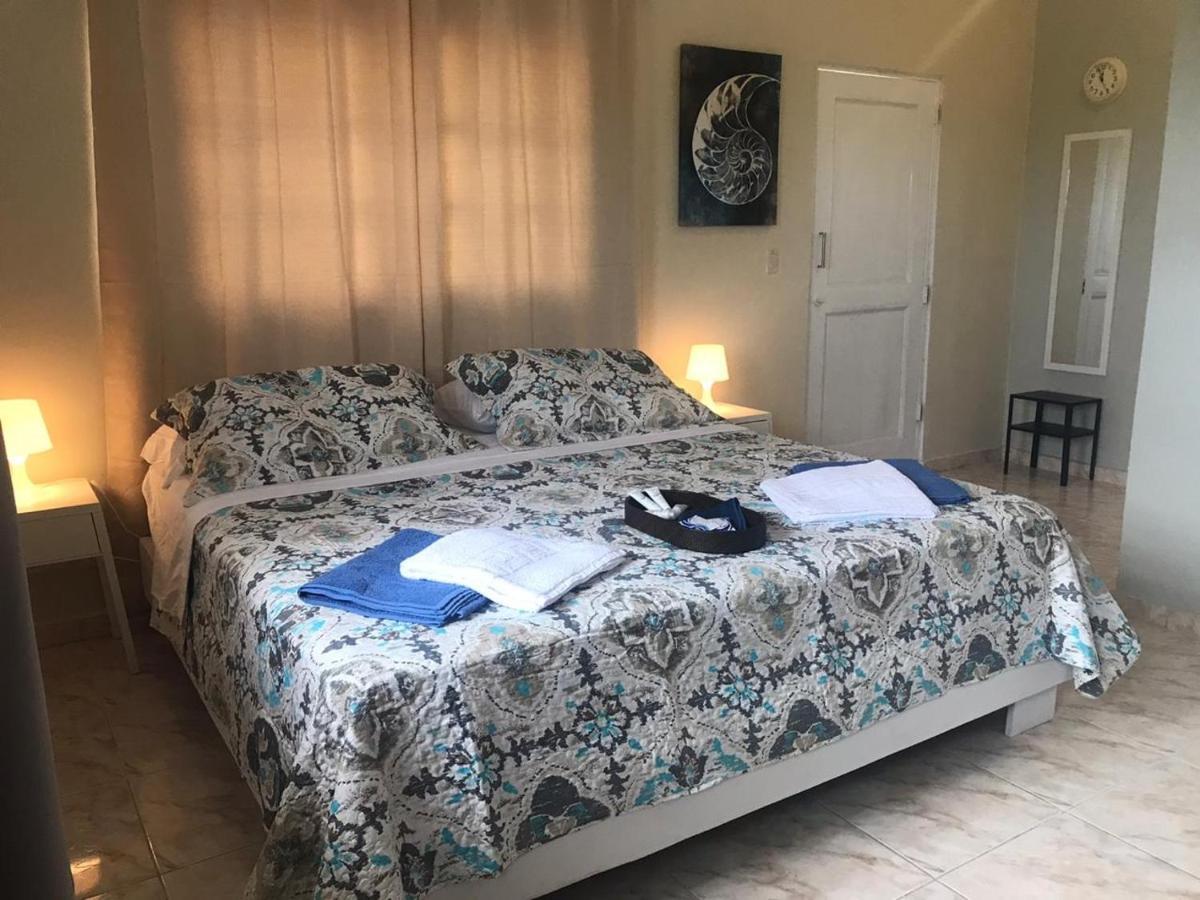 Casa Coral B&B Ла-Романа Екстер'єр фото