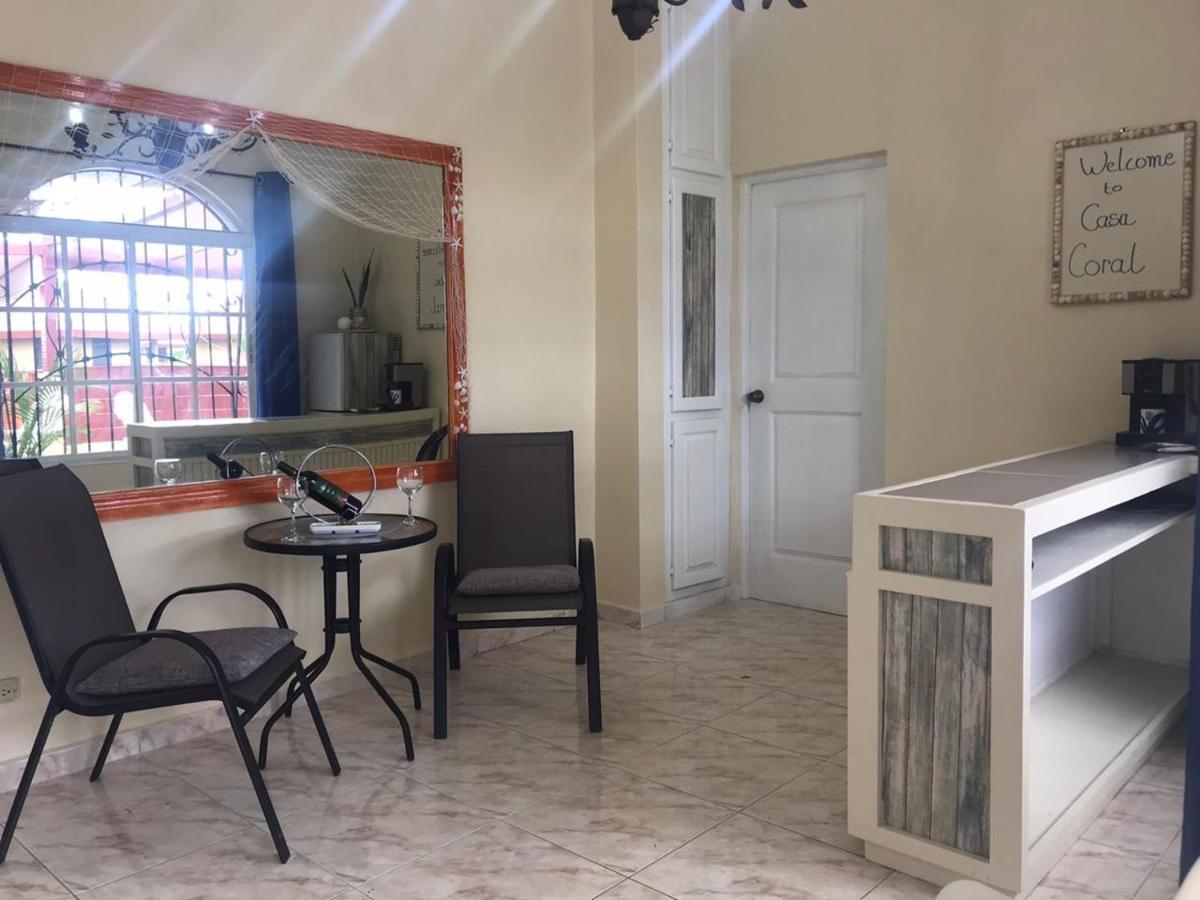Casa Coral B&B Ла-Романа Екстер'єр фото
